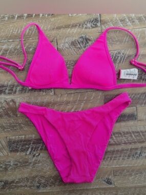 Summerful Vibrant Pink Bikini Set